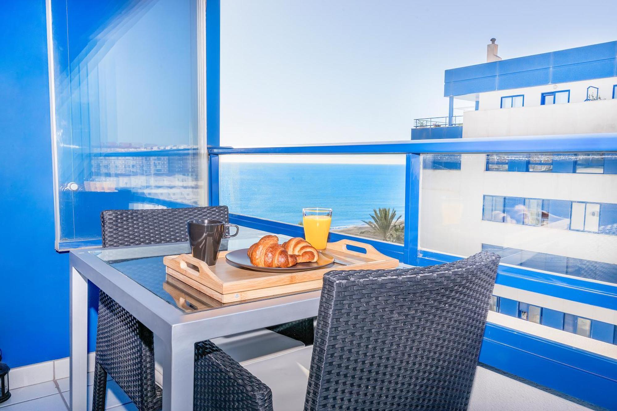 Apartamento Bhost - Pacifico Málaga Exterior foto